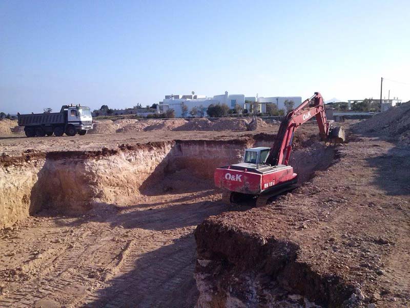 Nov 2013 Paros villa excavation starts